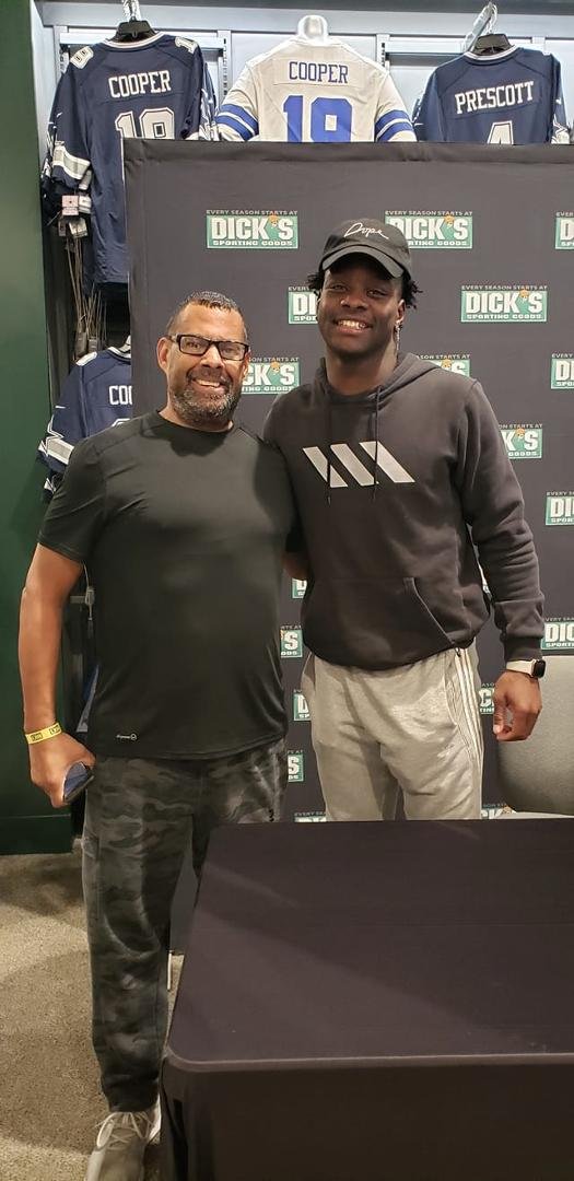 Me my daughter Rhyan Hatcher runs into Michael Gallup of the Dallas cowboys.
