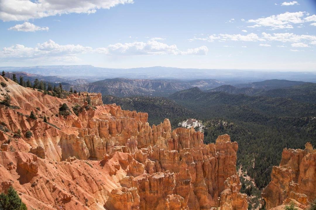 Bryce Canyon, Utah. On the way home from the eclipse. 9,575ft elevation. Luckily, the altitude didn't bother me.