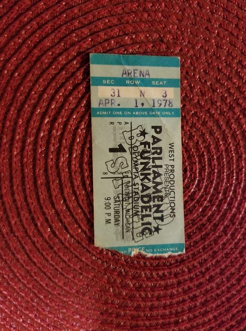 Who was there this was the best concert ever still have my stub shout out to George Clinton and the p funk allstars on hanging it up in 2019 play loud and long