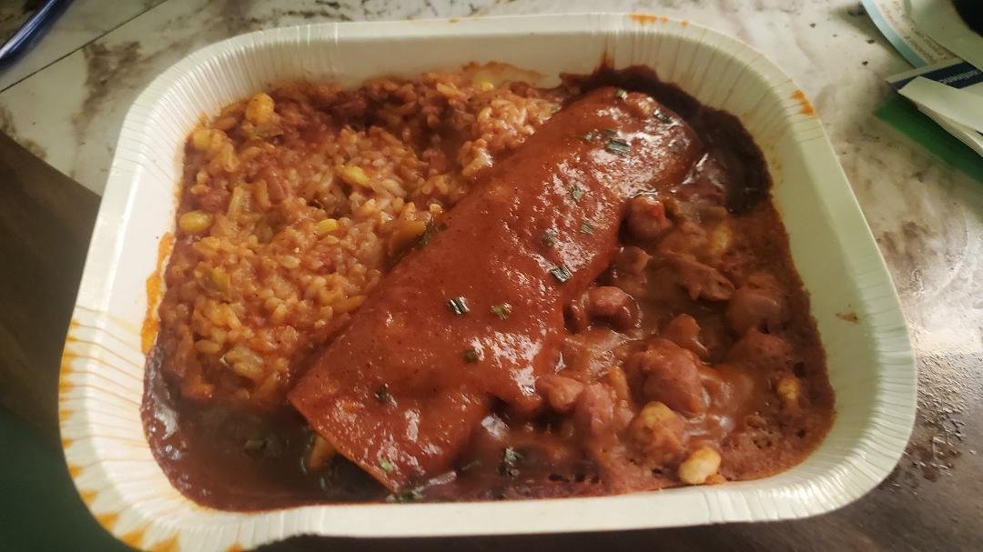 My dinner 🍽 Enchillada beans and rice