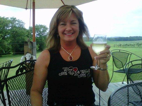 At Dale Winery w friends