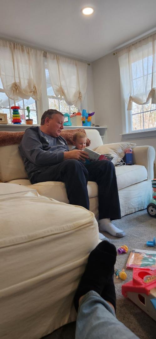 Sophia teaching Pop how to read.♥️♥️