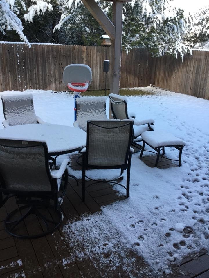 4” of white stuff last night in Fair Oaks Ranch Texas. Should have brought my snow blower