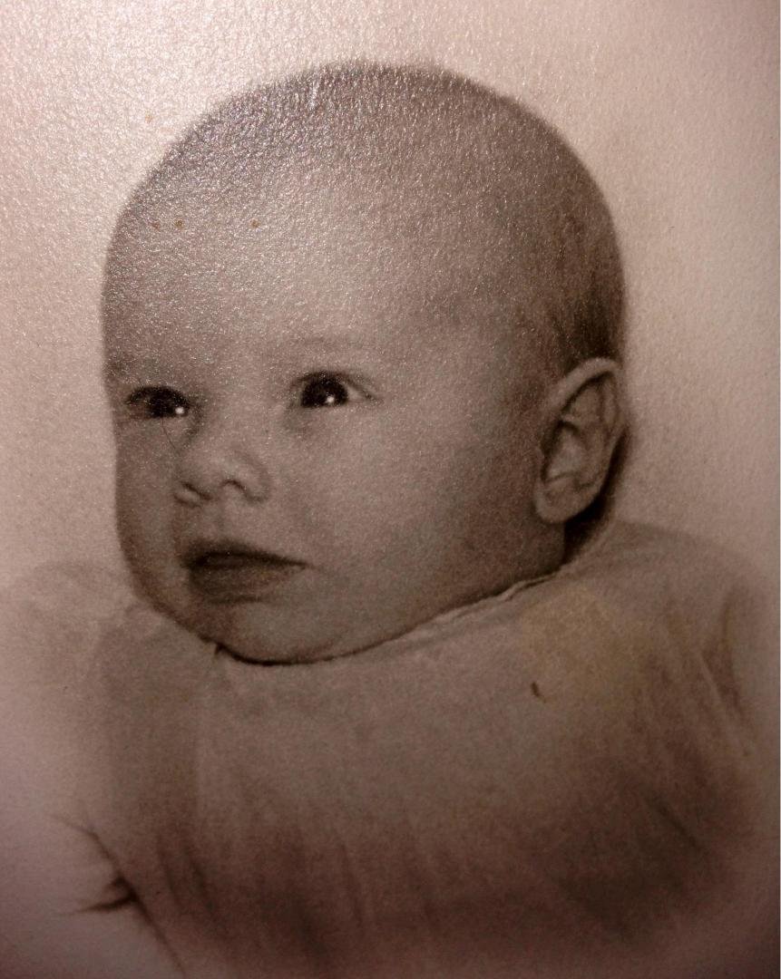 As I age, I get younger in my profile picture. Can't get much younger. I'm 2 and a half months in this one.