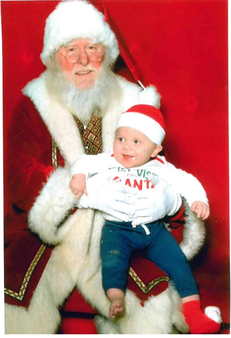 WHY AM I A/K/A GREAT UNCLE ROB? WELL, HERE'S THE REASON...MY GOOD BUDDY AND  GREAT NEPHEW BENJAMIN WADE DURKEE, WHO LATE LAST YEAR VISITED ANOTHER OF MY GOOD BUDDIES, SANTA CLAUS