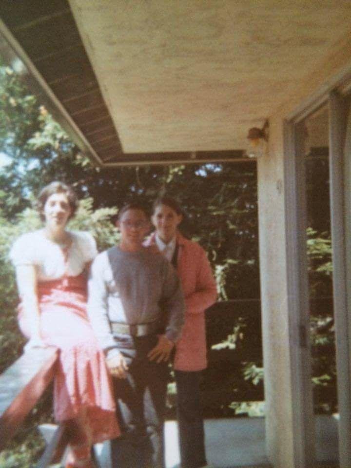OMG, Tom Thrush!  Remember this?  Somewhere between '68 and '74.  Maybe it is a good thing it is fuzzy.  I don't feel as old until I see an old pic.  We had a good time, though.