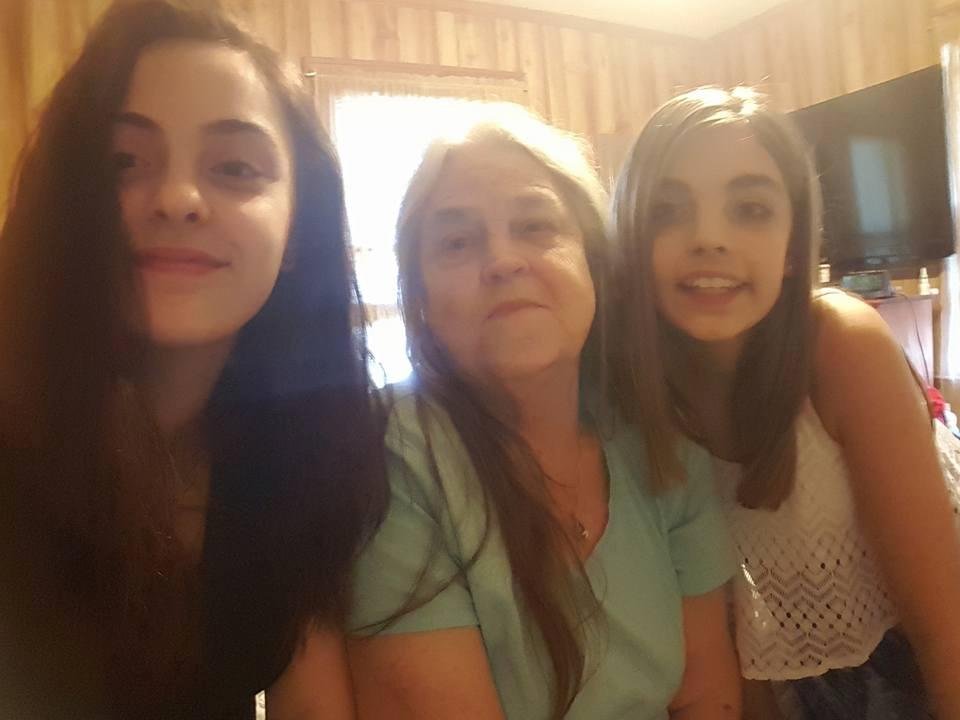 My beautiful great-grandchildren😙