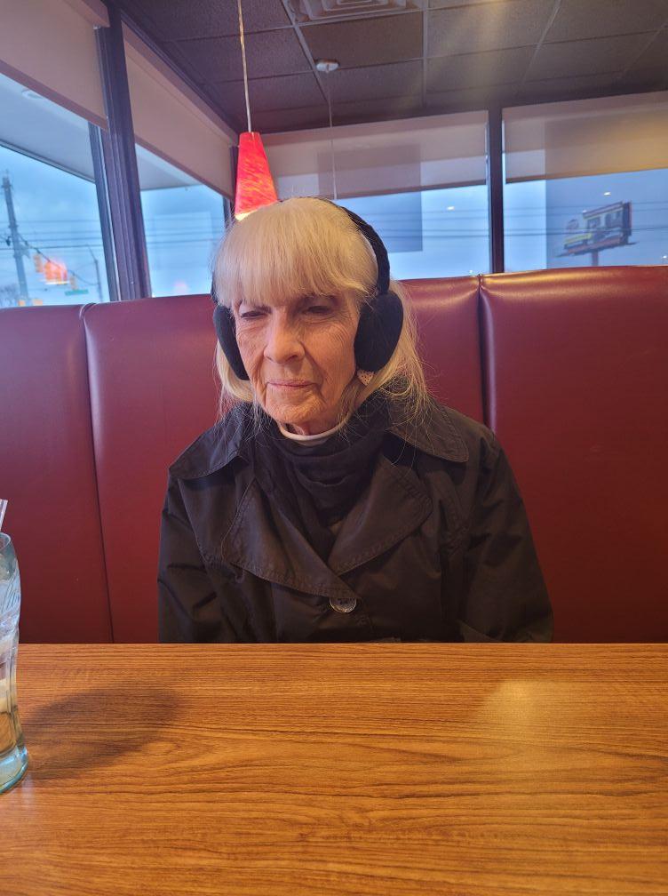 All that woman does is eat! Guess where this time???
