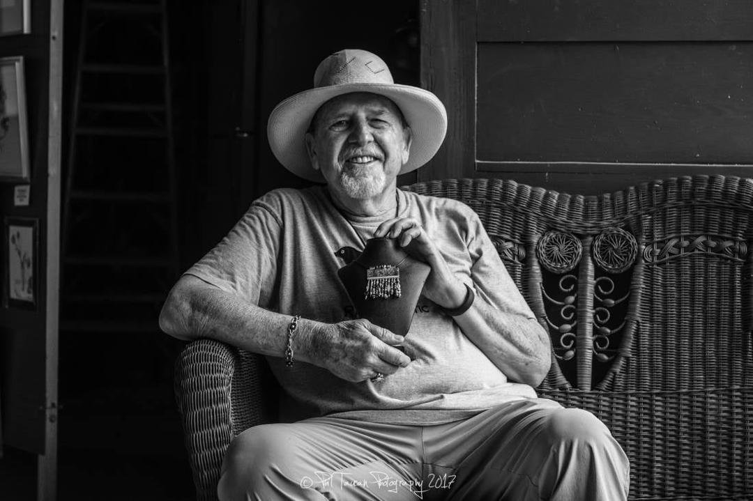 Ed and Mary Crumley
One of our dearest friends Ed Crumley passed this past Tuesday the 29th of December following a long illness in Sequim, Washington
* Ed was like the brother I never had and was the first silversmith jew