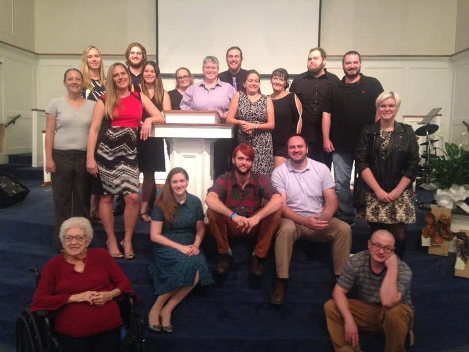 Our last pic, with ALL (most) of us, (grand-kids) with GRANDMA, ....
...and even though, it was at GRAMPAS funeral, ...
She looked so happy being next to all of us...
We love you ....miss you.