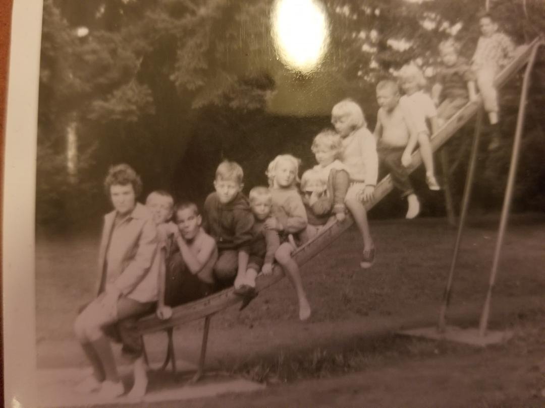 Heres another old photo. Family reunion, Edmonds Park, early 60"s?