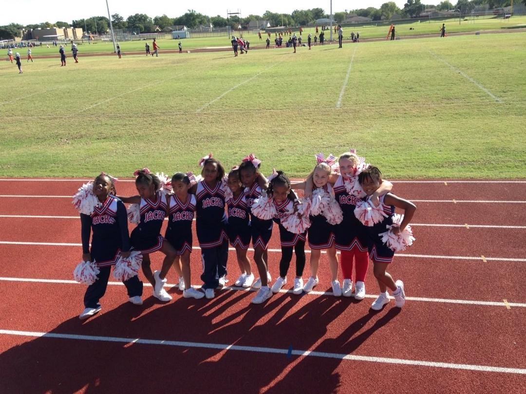Cheering with Kiki this beautiful Saturday morning in Texas!