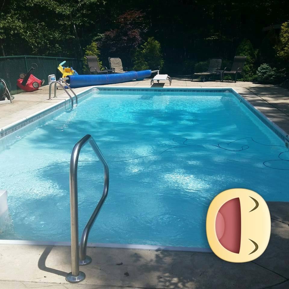 Pool looks so inviting! Just need pool temp to rise a few more degrees. I'm use to Hawaii temps.