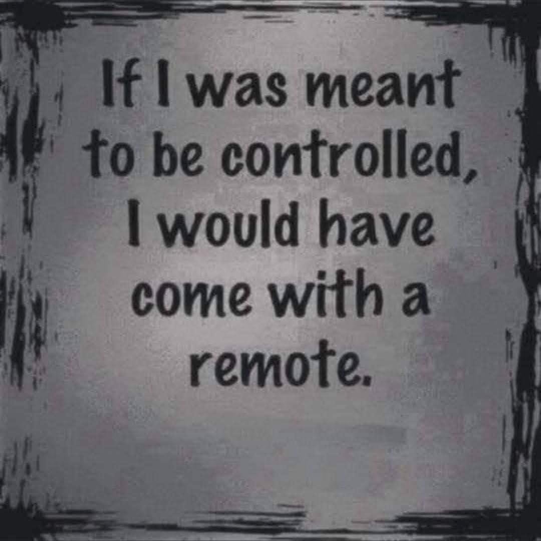 🖤🤷🏼♀️