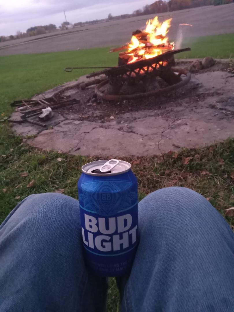 Probably the last warm Friday night so spending it the way it should be. Beer and a fire can't go wrong