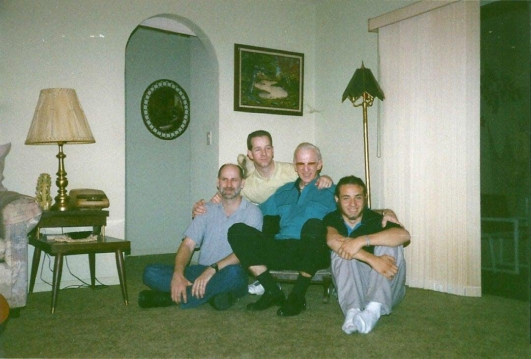 10 years ago today, my dad, Carl Loftin Dellinger Jr, passed away. I still think back for guidance in difficult times. His memories will never leave me. 💙