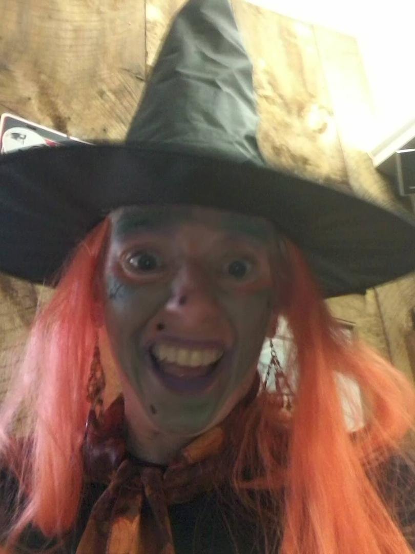 Wishing you the wichiest of Halloweens!
