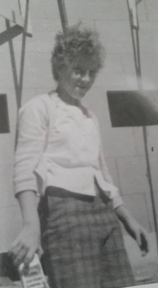 Sandra Brown's album, Mobile Uploads