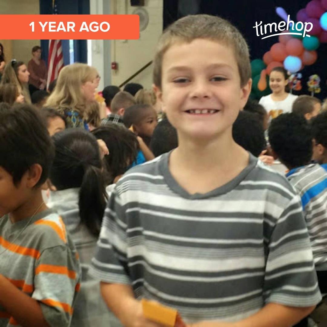Tracy Crowell's album, Mobile Uploads