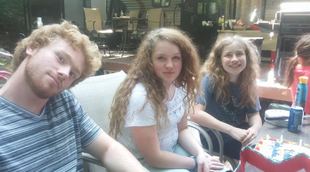 Grandkids birthdays....Andy 17, Amelia 14, and Lauren 12.  Sheryl' daughter 14 and 2 of Garys' kiddos...