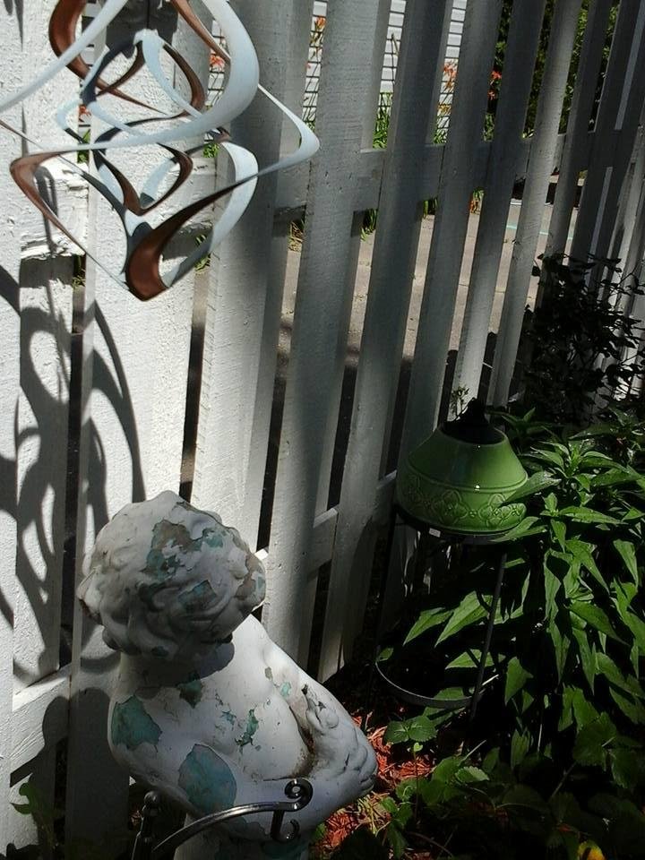 Sharon Schmitt's album, Mobile Uploads