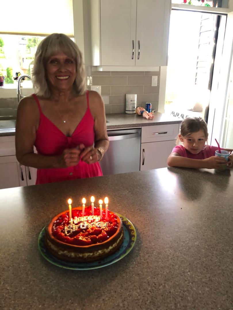 Birthday cheesecake made by Dana yummy
