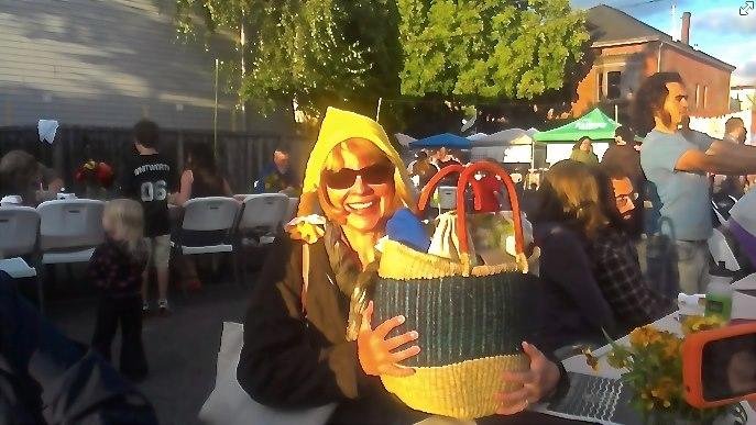 Ann won the big prize at the final 6th Ave. Street Fair of the season!