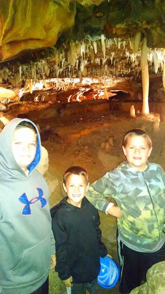 Inside Ohio Caverns