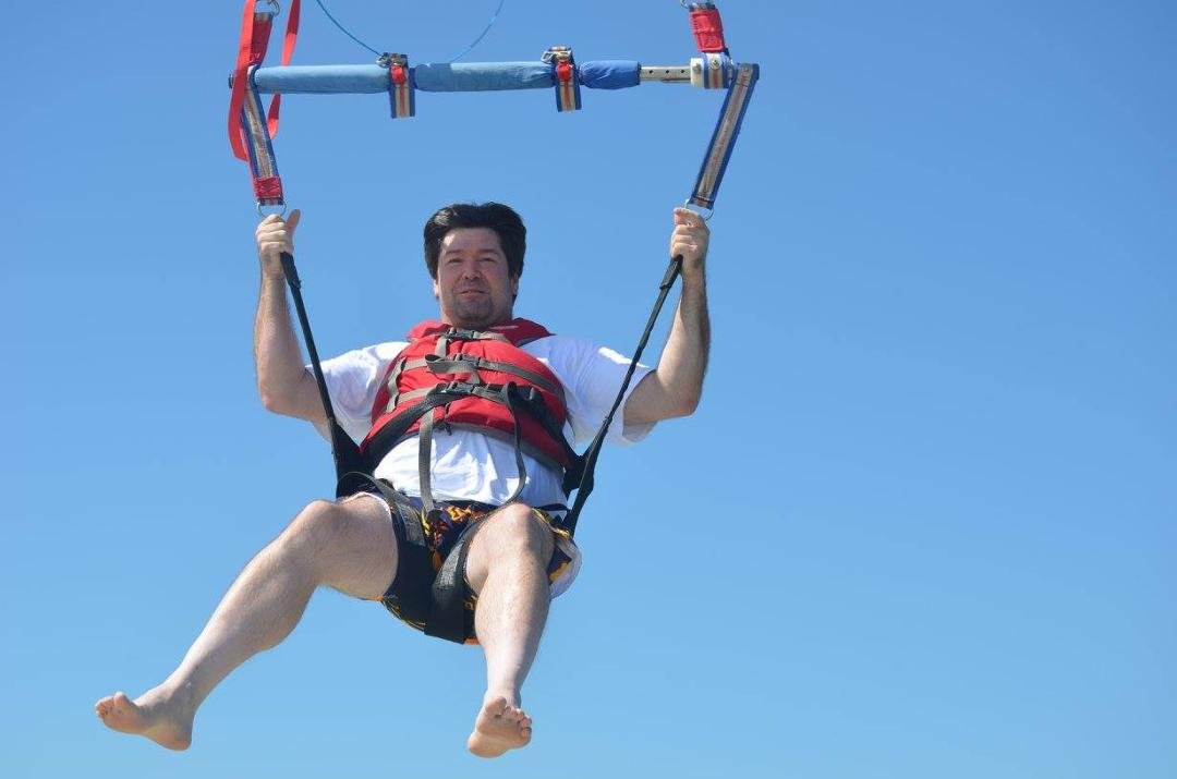 Alan Roberts' album, Parasailing