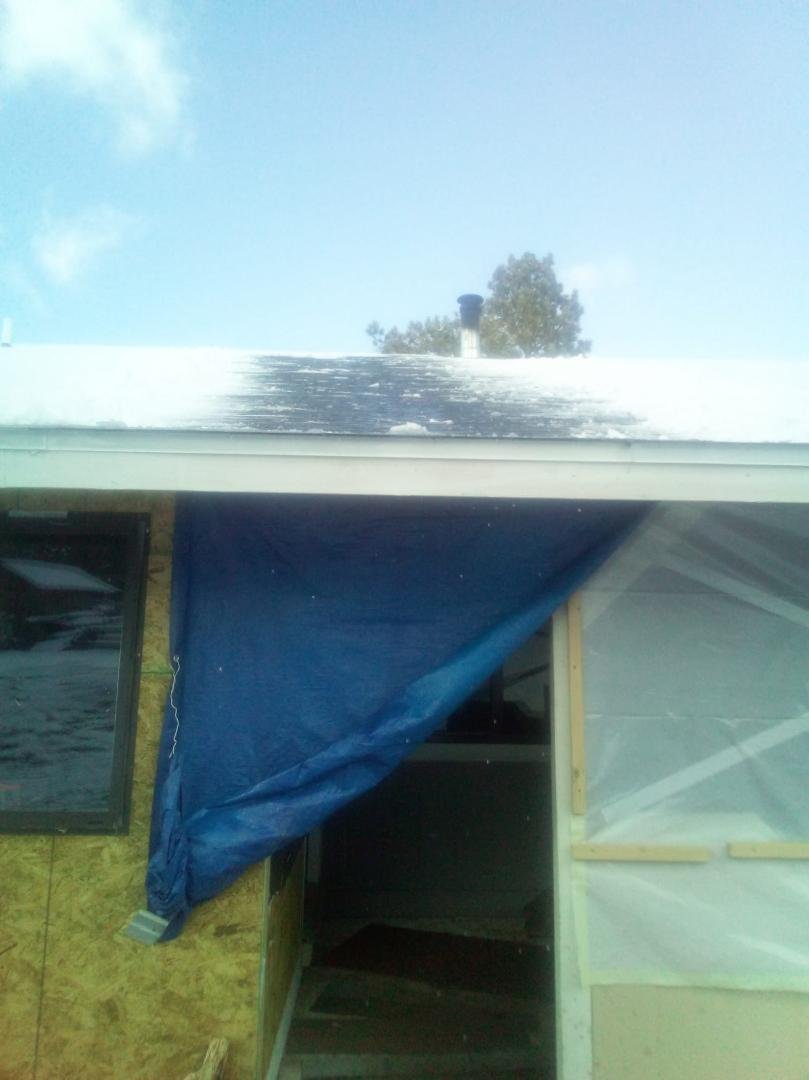 Too cheap for rain gutters so I cleaned a path on the roof 🌚🌚👍
