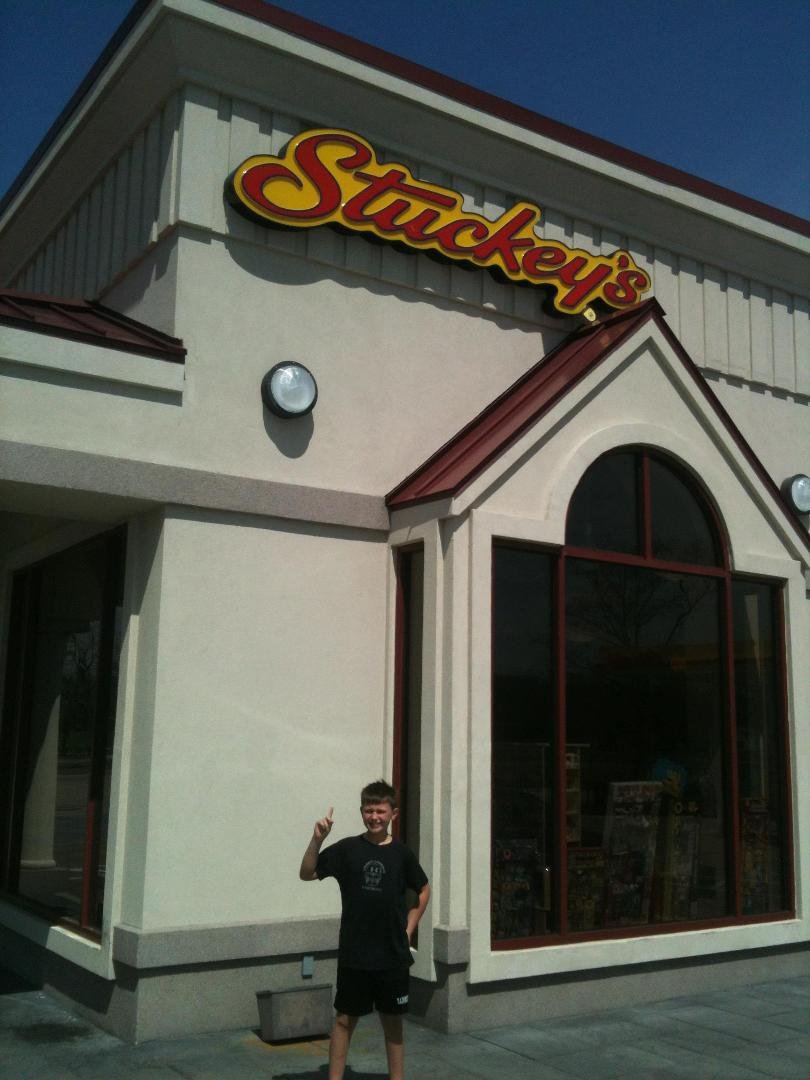 Pit stop at Stuckey's on the way to pick up cousins in FairField, CT