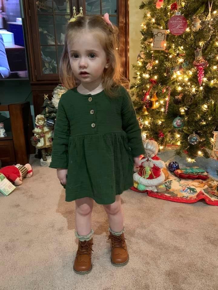Chloe looked so precious today, like always, she is rocking the boots. ❤️