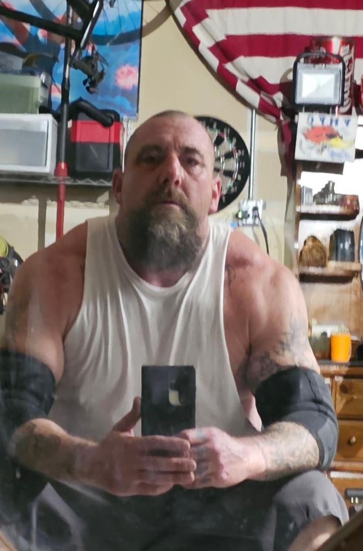 Shoulder night...the real trap house