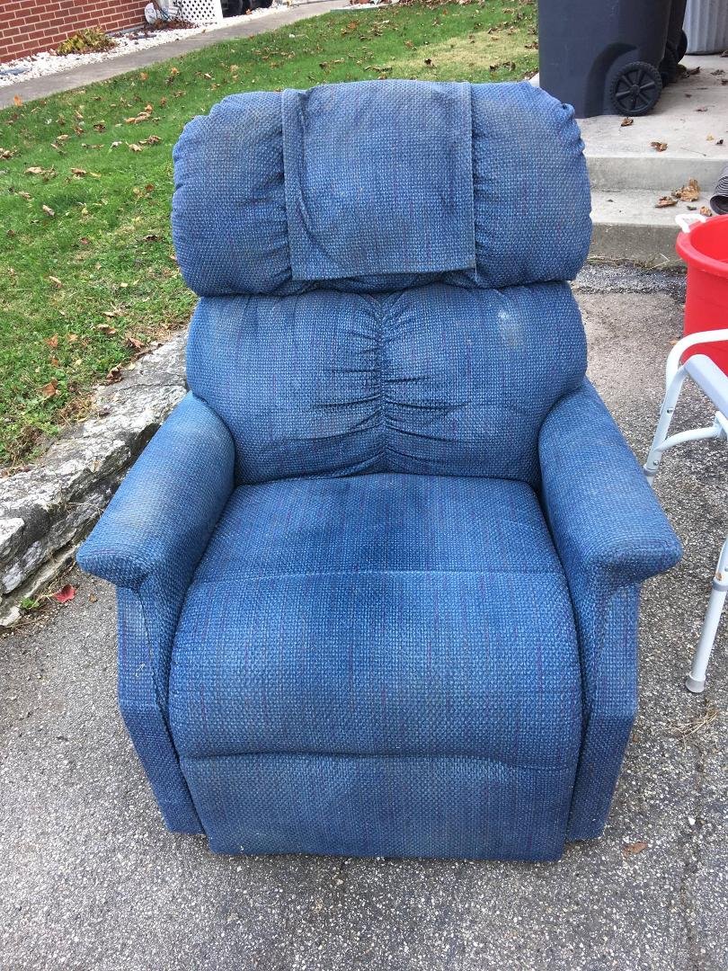 This is an older lift chair, need new control that can be bought at St. Vincents Medical Supply in Anderson for $70 they said...Please ask any question.
