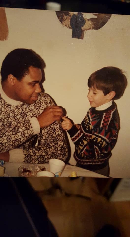 Roy Lewis' album, Mobile Uploads