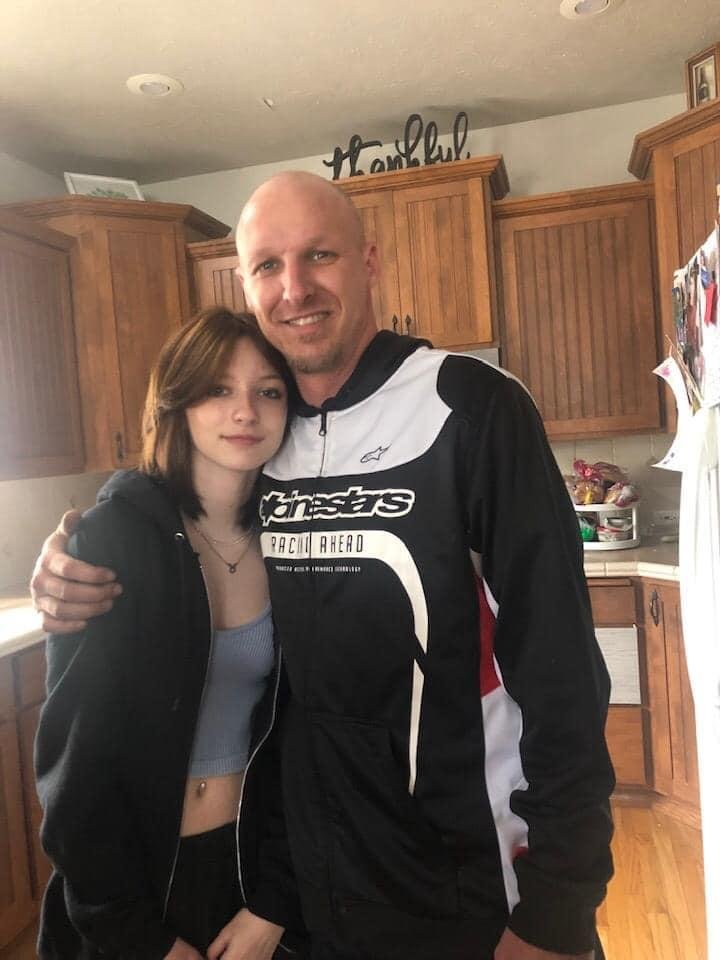 Oldest G-Son, Tyson, bd his daughter Payton on her 13th birthday. They are going to Hawaii when schools out. (Tammys)
