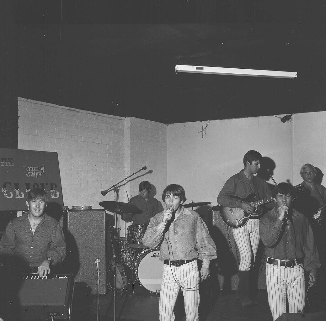 THE CLIQUE - Strawberry Fields Teen Club - Dallas - 1967