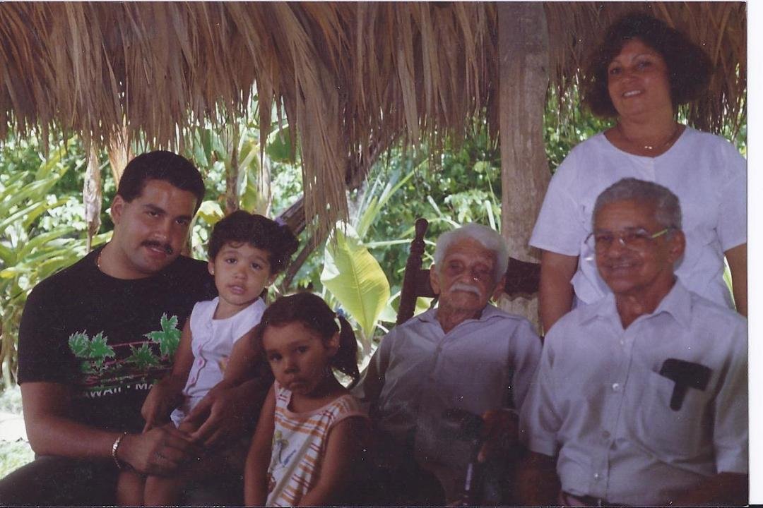 Five Generations, one photo, speechless LOS FILPOs