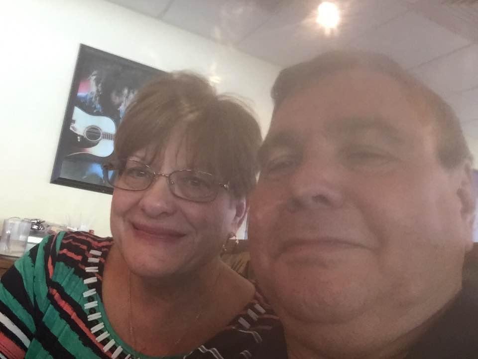 Having lunch at Flasback in Davie with friends and love of my life