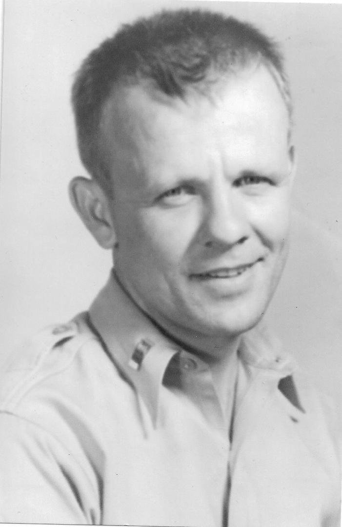 ..HAPPY FATHERS DAY TO MY FATHER IN LAW LEE ODIS ROBINSON lOVE AND MISS YOU.