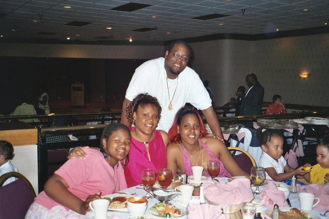 Melvin Robinson's album, family