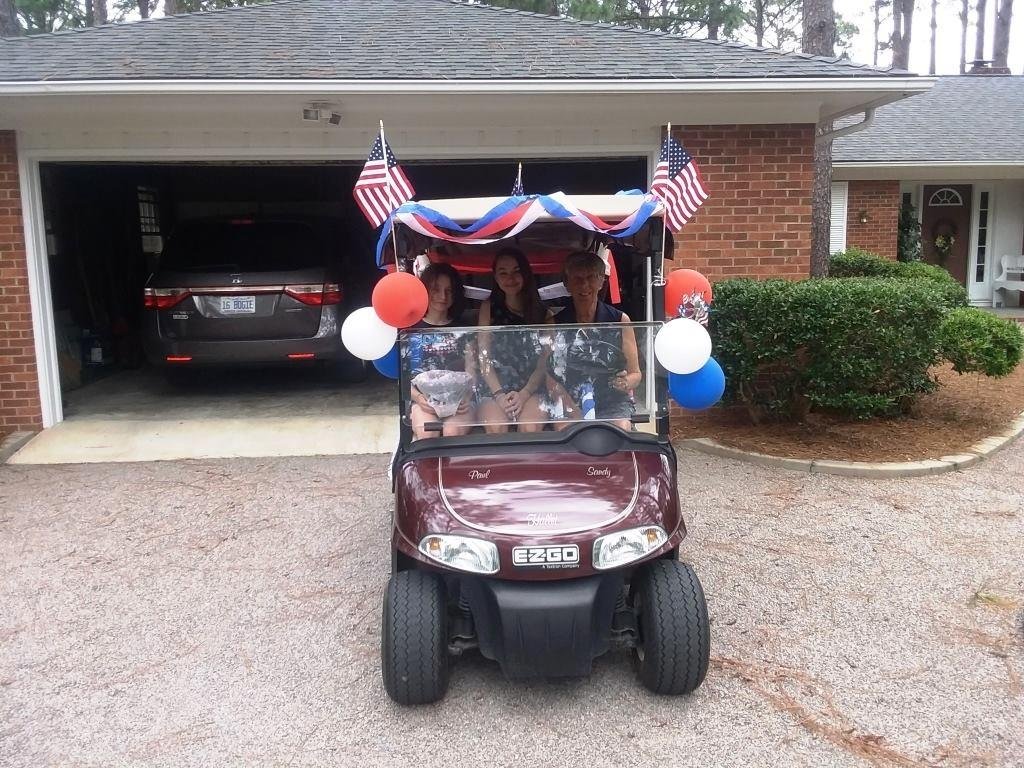 Grandma and the TN girls heading for the July 4th parade in WP.