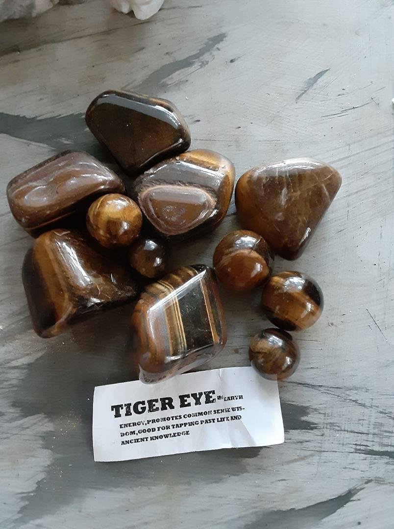 Stones of the week! Tigers Eye. Not many left. Message for details.