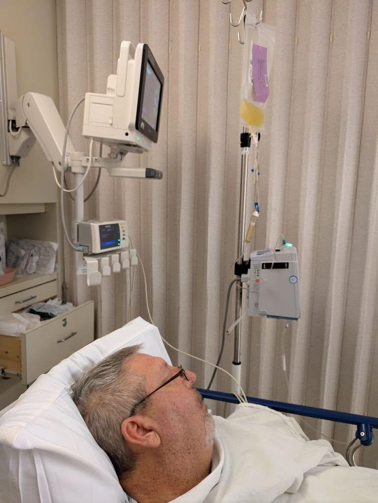 Platelets going in, a true blessing to the donater getting ready for the 2nd bag🙏🙏