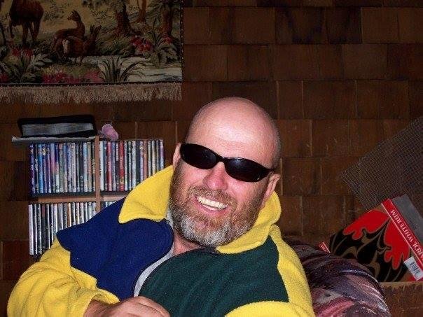 To the man I love, I can't believe it has been 32 years! They have flown so fast! With every passing day I love you more and more, it is amazing how you have filled my life. Thank you and I love you!!!
