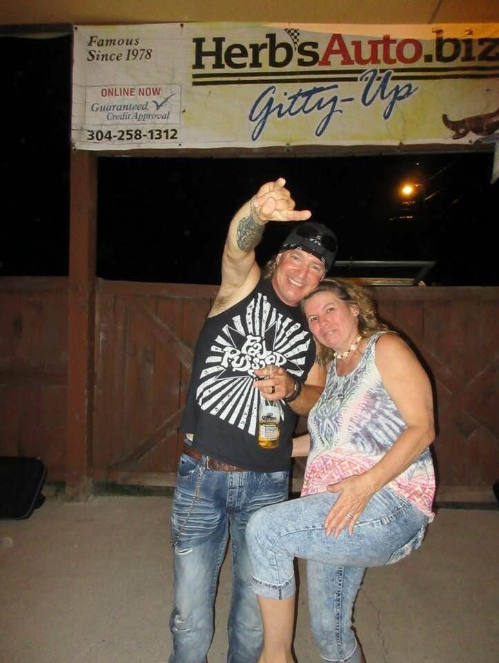 Me and the mrs at the Freakshow!!🤘🤘