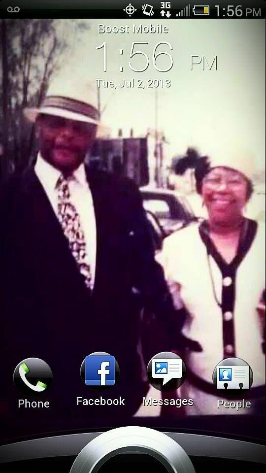 Jerome Williams' album, Mobile Uploads