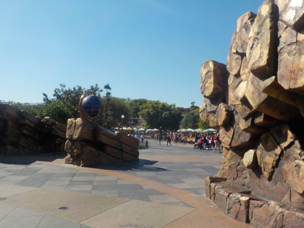 Robert Poloha's album, Epilepsy Awareness Day and Expo at Disneyland 2016