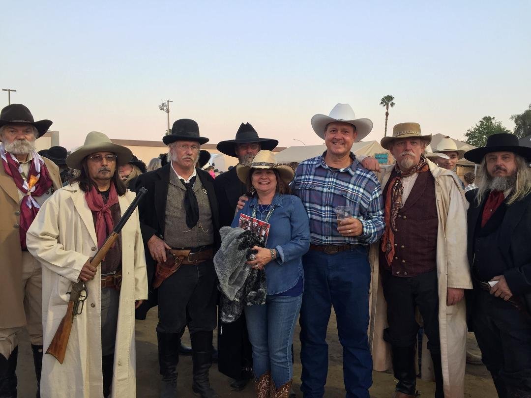 I thought I was in Phoenix for a minute! (Lakeside Rodeo - CA)