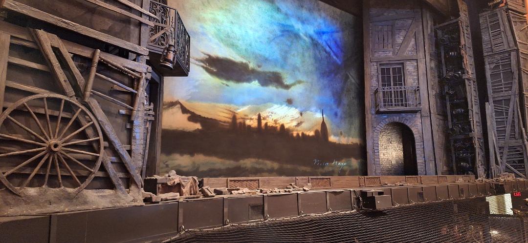 Tina's Christmas present for her daddy lesmis opening night